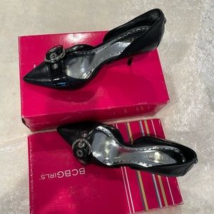 Sexy BCBG Lillia pumps